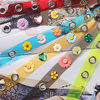 CY2SIDE 50PCS Daisy Shoe Charms for Kids, Cartoon Decoration Charm for Shoes, Daisy Shoe Charm for Kids, Daisy Birthday Party Gifts, Flower Clog Decor for Teen Girls, Treasure Toys for Daisy Party